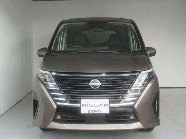 セレナ １．４　ｅ－４ＯＲＣＥ　ハイウェイスターＶ　４ＷＤ　防水シート　レーンキープアシスト　ＬＥＤ　アラウンドモニター　フルオートエアコン　ＥＴＣ　４ＷＤ　両側パワースライドドア　インテリジェントクルーズ　踏み間違い衝突防止（2枚目）