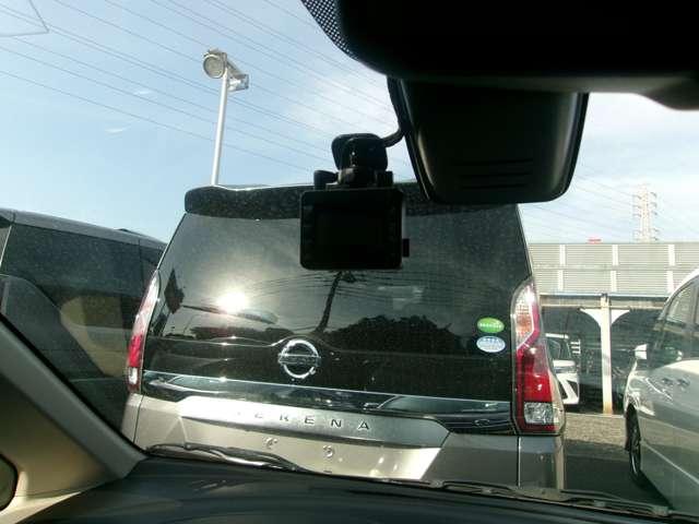 デイズ 660 ハイウェイスターX Vセレクション+SafetyII 記録簿付き ETC付き Rカメ キーフリーシステム エアコン スマトキー パワステ アイドリングストップ機能 アルミホイール サイドカメラ 盗難防止 パワーウィンドウ メモリーナビ ABS ナビテレビ(13枚目)