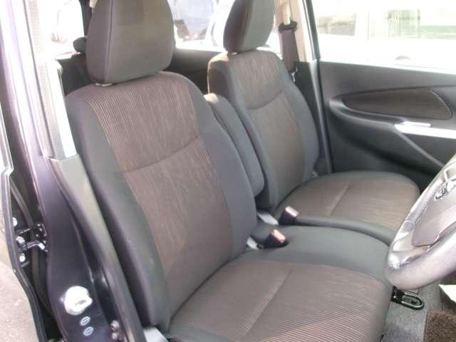 デイズ 660 ハイウェイスターX Vセレクション+SafetyII 記録簿付き ETC付き Rカメ キーフリーシステム エアコン スマトキー パワステ アイドリングストップ機能 アルミホイール サイドカメラ 盗難防止 パワーウィンドウ メモリーナビ ABS ナビテレビ(16枚目)