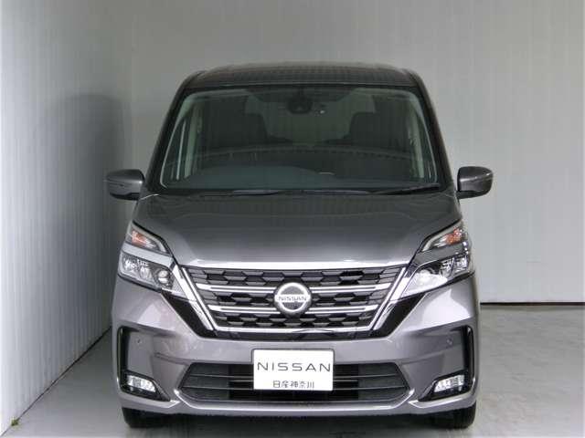 セレナ ２．０　ＸＶ　１３・３インチ大型後席モニター　オートクルーズ　ＬＥＤライト　ＥＴＣ車載器　レーンキープ　インテリキー　バックカメラ　記録簿　ドラレコ　パワーウインドウ　盗難防止システム　ナビＴＶ　エアコン　ＡＢＳ　エアバッグ　メモリーナビ（2枚目）