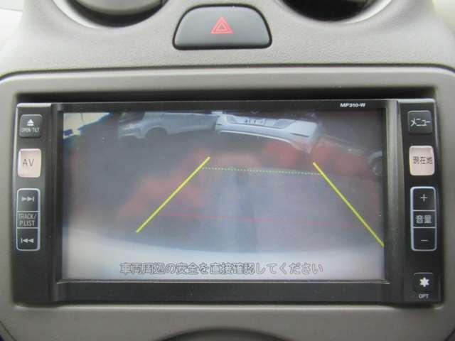 マーチ １．２　１２Ｘ　バックカメラ・ＥＴＣ　後カメラ　ＥＴＣ車載器　イモビ　スマートキープッシュスタート　アイストップ　ナビＴＶ　記録簿付き　運転席助手席エアバック　パワーウインド　パワステ　寒冷地仕様　ＡＢＳ　フルセグ　キーレスエントリー（12枚目）