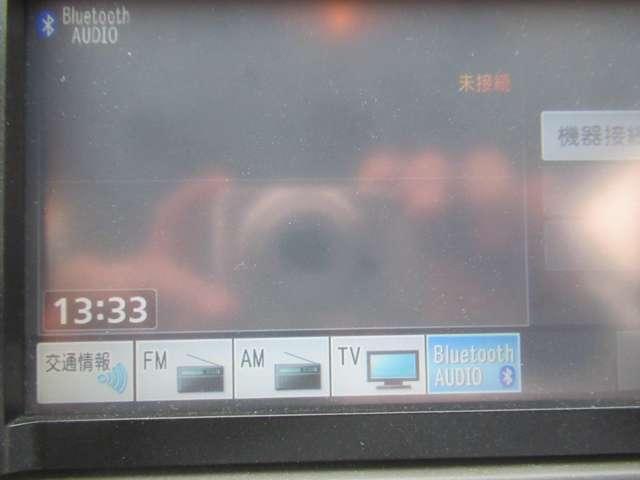 マーチ １．２　１２Ｘ　バックカメラ・ＥＴＣ　後カメラ　ＥＴＣ車載器　イモビ　スマートキープッシュスタート　アイストップ　ナビＴＶ　記録簿付き　運転席助手席エアバック　パワーウインド　パワステ　寒冷地仕様　ＡＢＳ　フルセグ　キーレスエントリー（13枚目）