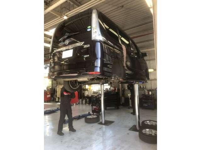 セレナ 2.0 ハイウェイスター V サイドエアバッグ アラウンドビュ- 1オナ アルミ 衝突被害軽減 LDP エアバッグ 両側オートスライドドア LEDライト インテリジェントキー 点検記録簿 サイドカメラ メモリーナビ ナビTV(10枚目)