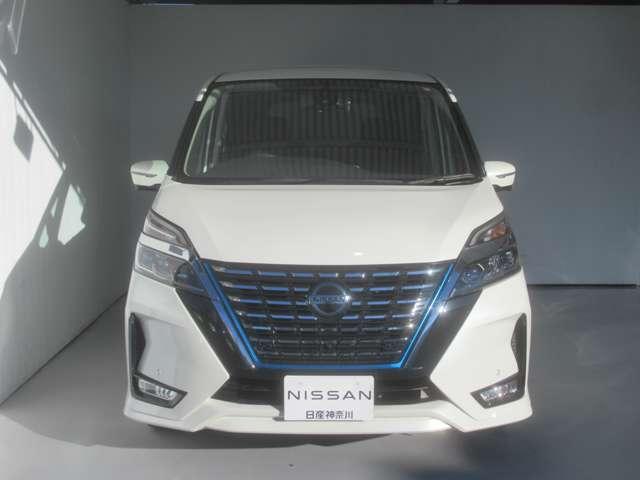 セレナ 1.2 e-POWER ハイウェイスター V 360°カメラ エマジェンシーブレーキ 1オナ スマキー バックカメラ LED レーンアシスト 点検記録簿付 ETC ドラレコ サイドカーテンエアバック フルオートエアコン アルミホイール エアバック(2枚目)