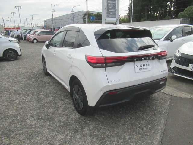 ノート 1.2 S アラウンドビューモニター・ドラレコ前後 軽減ブレーキ 360°カメラ LDW バックカメラ サイドカメラ インテリキー イモビライザー メモリーナビ ドライブレコーダー ナビTV付き ワンセグTV付き 整備点検記録簿 ETC オートエアコン(5枚目)