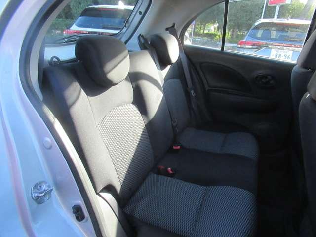 マーチ １．２　Ｓ　メモリーナビ・バックカメラ　メンテナンスノート　運転席助手席エアバック　キーレス　バックモニター　ナビＴＶ　パワーウインド　メモリーナビゲーション　ＰＳ　ＡＢＳ（14枚目）