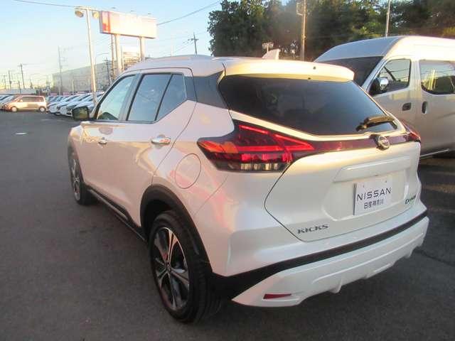 キックス 1.2 X (e-POWER) レーンキープ アラウンドモニタ LED 寒冷地仕様 エマージェンシーブレーキ ドラレコ スマートキー ETC アルミホイール バックカメラ ワンオーナー レーダークルーズ メモリーナビ オートエアコン(6枚目)