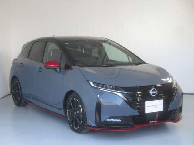 オーラ １．２　ＮＩＳＭＯ　カーテンエアバッグ　エマブレ　禁煙　インテリキー　ＥＴＣ　ドラレコ　車線逸脱警報　ワンセグ　キーフリーシステム　ダブルエアバック　定期点検記録簿　アルミホイール　運転席エアバッグ　メモリーナビ　試乗車（3枚目）