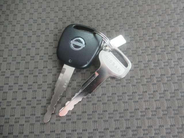 クリッパーバン 660 DX GLパッケージ ハイルーフ デュアルカメラブレーキサポート ワンオーナー 禁煙車 点検記録簿 Bカメラ ドライブレコーダー ETC リモコンキー エアコン 運転席エアバッグ パワーウィンドウ パワーステアリング ABS(2枚目)