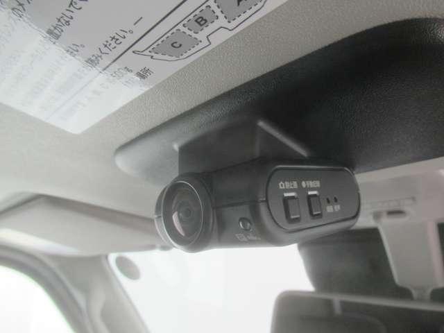クリッパーバン 660 DX GLパッケージ ハイルーフ デュアルカメラブレーキサポート ワンオーナー 禁煙車 点検記録簿 Bカメラ ドライブレコーダー ETC リモコンキー エアコン 運転席エアバッグ パワーウィンドウ パワーステアリング ABS(13枚目)