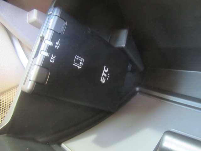 クリッパーバン 660 DX GLパッケージ ハイルーフ デュアルカメラブレーキサポート ワンオーナー 禁煙車 点検記録簿 Bカメラ ドライブレコーダー ETC リモコンキー エアコン 運転席エアバッグ パワーウィンドウ パワーステアリング ABS(20枚目)