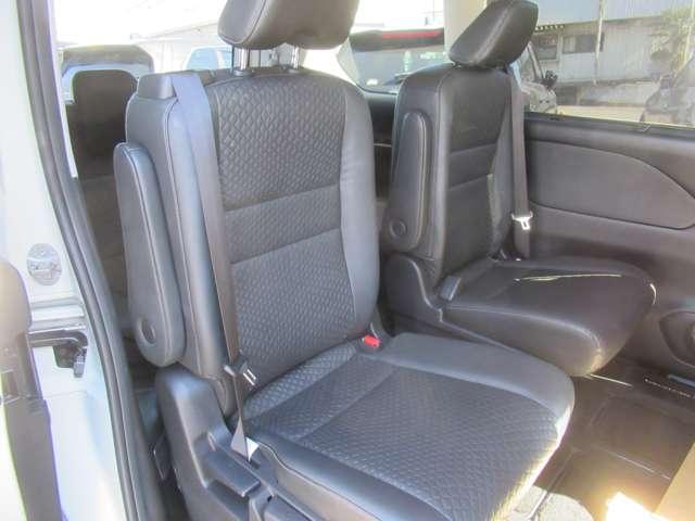 セレナ １．２　ｅ－ＰＯＷＥＲ　ハイウェイスター　Ｖ　３６０°カメラ　エマジェンシーブレーキ　１オナ　スマキー　バックカメラ　ＬＥＤ　レーンアシスト　点検記録簿付　ＥＴＣ　ドラレコ　サイドカーテンエアバック　フルオートエアコン　アルミホイール　エアバック（17枚目）