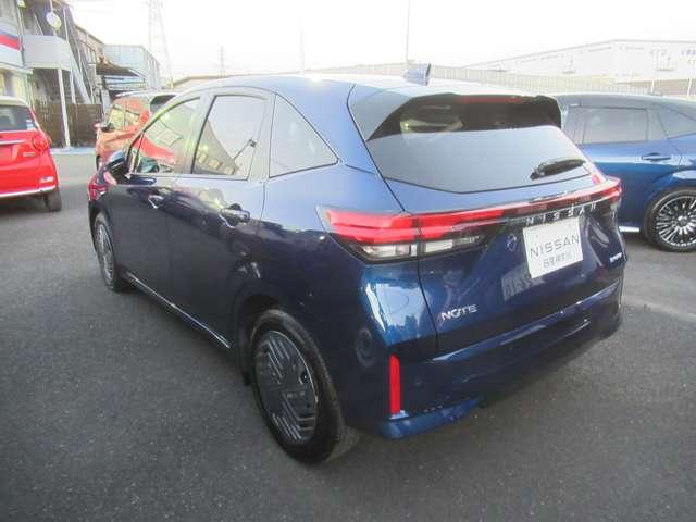 ノート １．２　Ｘ　リアカメラ　衝突被害軽減ブレ－キ　全方位カメラ　ＥＴＣ付　禁煙車　ＬＥＤヘッドライト　レーダークルーズ　レーンアシスト　インテリジェントキー　ワンオーナー　ドラレコ　整備記録簿　ワンセグＴＶ　ＴＶナビ（5枚目）