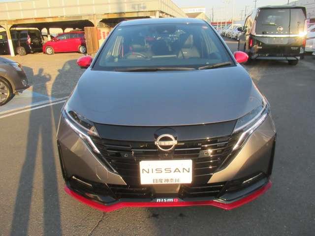 オーラ １．２　ＮＩＳＭＯ　カーテンエアバッグ　エマブレ　禁煙　インテリキー　ＥＴＣ　ドラレコ　車線逸脱警報　ワンセグ　キーフリーシステム　ダブルエアバック　定期点検記録簿　アルミホイール　運転席エアバッグ　メモリーナビ　試乗車（2枚目）