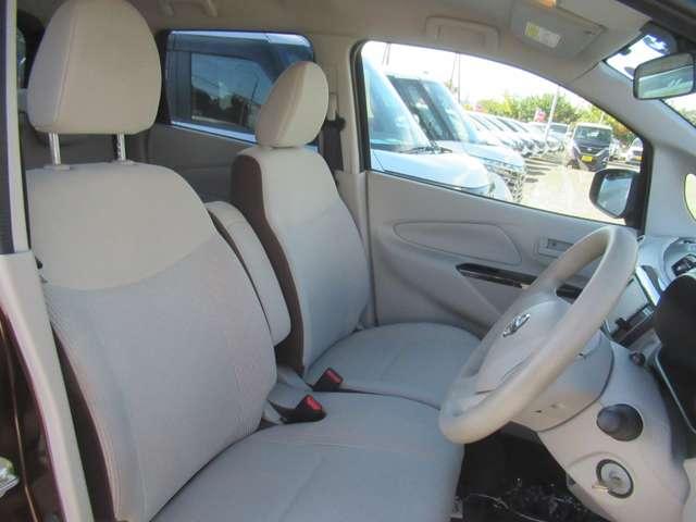 デイズ ６６０　Ｓ　キーレス付き　アイドルストップ　Ｗエアーバック　バックモニタ　インテリジェントエマージェンシーブレーキ　ナビテレビ　ＥＴＣ付き　パワーウインド　ワンセグＴＶ　メモリーナビ　ＡＢＳ　エアバック　エアコン（13枚目）