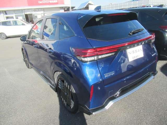 オーラ 1.2 G レザーエディション ワンオーナ 追突防止 レーダークルーズ 本革 車線逸脱警報装置 禁煙車 LED ドライブレコーダー 記録簿 バックモニター ETC インテリジェントキー メモリーナビゲーション AW オートエアコン(5枚目)