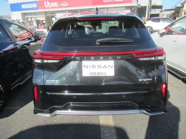 オーラ 1.2 G A-WINエアロスタイル 自動(被害軽減)ブレーキ 試乗車アップ LED LKA サイドカメラ ETC ドライブレコーダー カーテンエアバッグ アルミホイール 禁煙 インテリジェントキー パワーウィンドウ ワンオーナー 記録簿(4枚目)