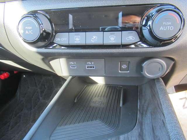 オーラ 1.2 G A-WINエアロスタイル 自動(被害軽減)ブレーキ 試乗車アップ LED LKA サイドカメラ ETC ドライブレコーダー カーテンエアバッグ アルミホイール 禁煙 インテリジェントキー パワーウィンドウ ワンオーナー 記録簿(14枚目)