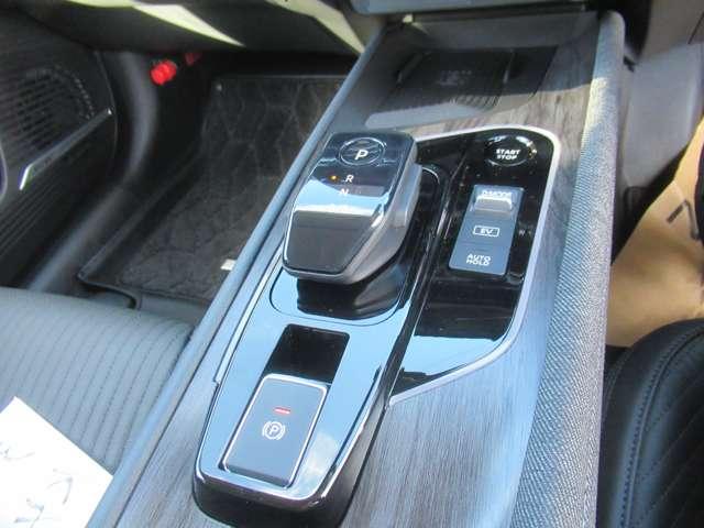 オーラ 1.2 G レザーエディション A-WINエアロスタイル ワンオーナ 追突防止 レーダークルーズ 本革 車線逸脱警報装置 禁煙車 LED ドライブレコーダー 記録簿 バックモニター ETC インテリジェントキー メモリーナビゲーション AW オートエアコン(15枚目)