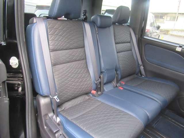 セレナ ２．０　ＡＵＴＥＣＨ　スポーツスペック　ＬＥＤランプ　追従クルーズ　インテリキー　両側電動ドア　ワンオーナー　バックカメラ　Ｉ－ＳＴＯＰ　ＬＫＡ　ＥＴＣ　Ｄレコ　ナビＴＶ　メモリーナビ　アルミ　全周囲　衝突軽減システム（20枚目）