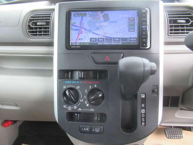 タント ６６０　Ｌ　ＳＡＩＩＩ　衝突軽減装置・踏み間違い防止　メモリーナビゲーション　デュアルエアバッグ　ＥＴＣ付き　Ａストップ　運転席エアバック　ナビ・ＴＶ　寒冷地仕様　パワステ　パワーウィンド　エアコン　フルセグＴＶ　キーレス　ＡＢＳ　点検記録簿（13枚目）