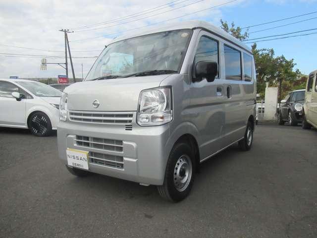 ＮＶ１００クリッパーバン ６６０　ＤＸ　ハイルーフ　５ＡＧＳ車　バックモニタ－　スマートキー　助手席エアバック　キーレスキー　ＥＴＣ付き　ワンセグＴＶ　パワーウィンドー　ドラレコ　メモリーナビ　ワンオーナー　ナビ・テレビ　パワステ付き　運転席エアバック　エアコン（4枚目）