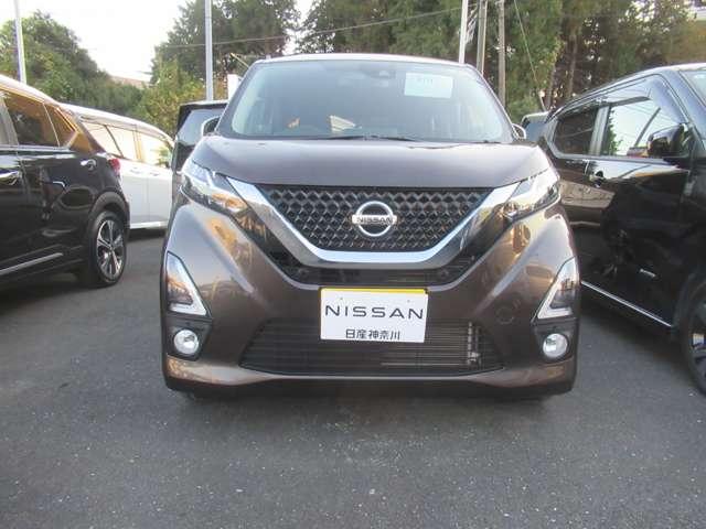 デイズ ６６０　ハイウェイスターＧターボ　車線逸脱　ＬＥＤ　ナビＴＶ　記録簿　ドライブレコーダー　ＥＴＣ　スマートキー　エアバック　キーフリー　バックカメラ　パワーステアリング　フルオートエアコン　メモリーナビ　パワーウィンドウ　ワンセグ（2枚目）