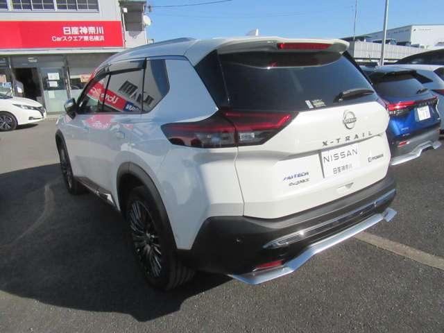 エクストレイル 1.5 AUTECH アドバンストパッケージ e-4ORCE 衝突軽減 LEDヘッドランプ アラウンドビュー レーダークルーズコントロール ワンオーナー レーンアシスト インテリジェントキー パーキングアシスト AAC 4WD メモリーナビ アルミホイール(6枚目)