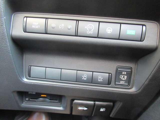 セレナ ２．０　ハイウェイスターＶ　Ｗ電動スライド　レーダークルコン　レーンアシスト　展示試乗車ＵＰ　ＬＥＤランプ　ワンオーナー車　ＥＴＣ装備　カーテンエアバッグ　アルミホイール　キーフリー　メモリ－ナビ　ナビＴＶ　記録簿　エアコン（12枚目）