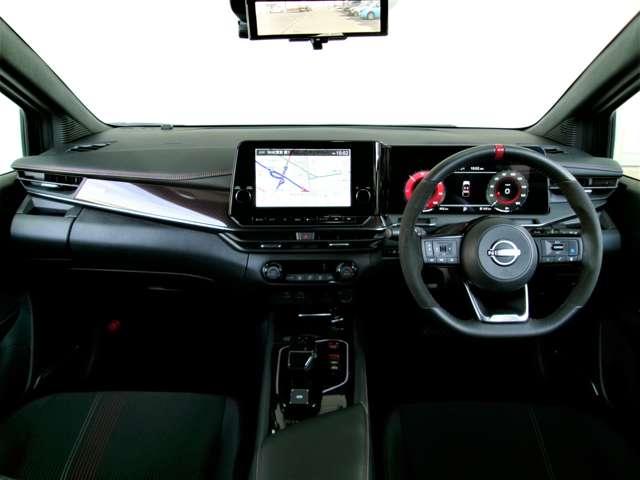 オーラ 1.2 NISMO カーテンエアバッグ エマブレ 禁煙 インテリキー ETC ドラレコ 車線逸脱警報 ワンセグ キーフリーシステム ダブルエアバック 定期点検記録簿 アルミホイール 運転席エアバッグ メモリーナビ 試乗車(3枚目)