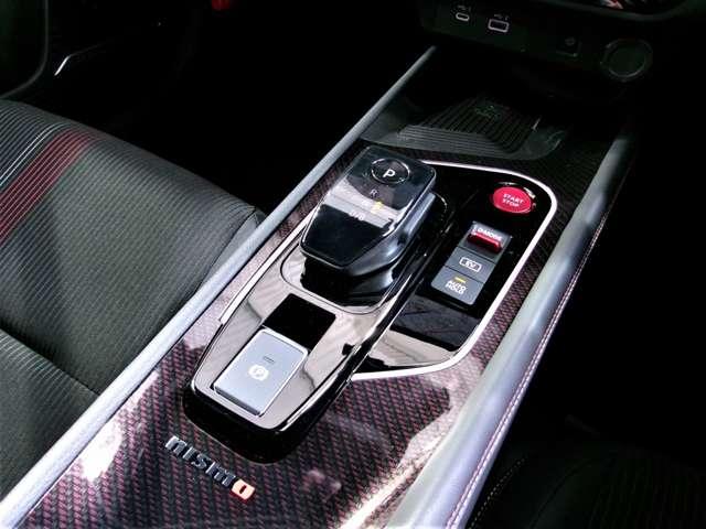 オーラ 1.2 NISMO カーテンエアバッグ エマブレ 禁煙 インテリキー ETC ドラレコ 車線逸脱警報 ワンセグ キーフリーシステム ダブルエアバック 定期点検記録簿 アルミホイール 運転席エアバッグ メモリーナビ 試乗車(12枚目)