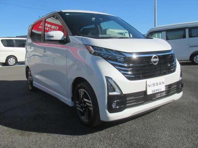 デイズ ６６０　ハイウェイスターＸ　ブレーキサポート　禁煙　全周囲カメラ　ＬＥＤ　ドライブレコーダー　１オーナー　インテリジェントキー　ＥＴＣ　レーンキープ　バックカメラ　ナビＴＶ　アイドリングストップ　オートエアコン　記録簿　キーレス（3枚目）