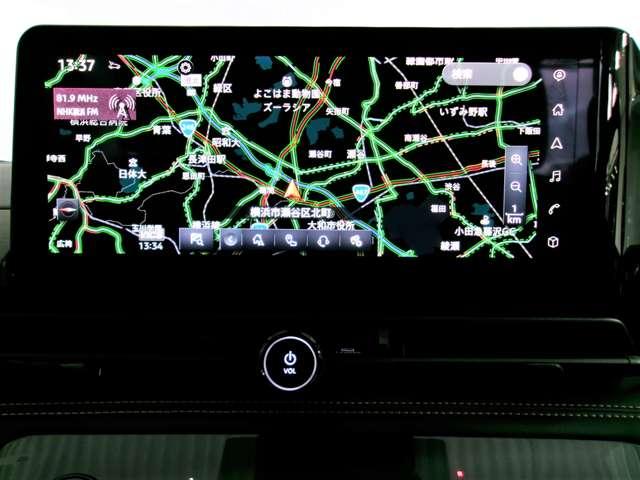 セレナ １．４　ｅ－ＰＯＷＥＲ　ハイウェイスターＶ　９０周年記念車　ＬＥＤヘッドランプ　試乗車　アラウンドビューモニター　踏み間違い防止アシスト　両側電動スライドドア　ドラレコ　アルミホイール　寒冷地仕様　エアバック　オートエアコン　スマートキー　助手席エアバック（5枚目）