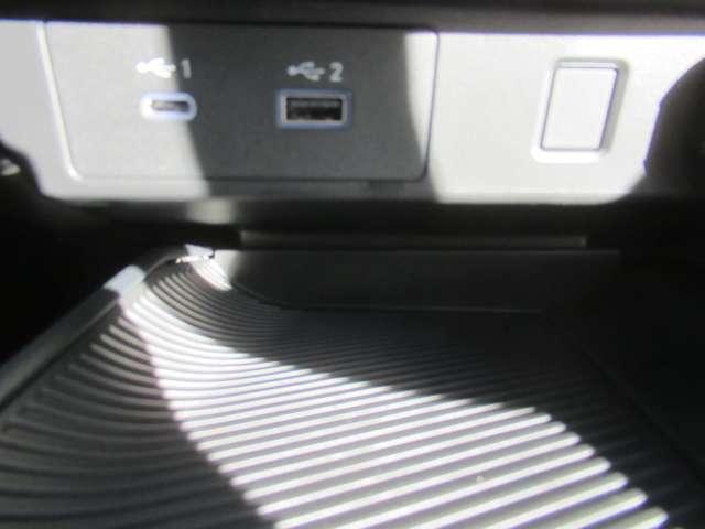 ノート １．２　Ｘ　全周囲カメラ・プロパイロット　リアカメラ　衝突被害軽減ブレ－キ　全方位カメラ　ＥＴＣ付　レーダークルーズ　レーンアシスト　インテリジェントキー　ドラレコ　アイドリングストップ　整備記録簿　盗難防止システム　ワンセグＴＶ　ＴＶナビ（12枚目）