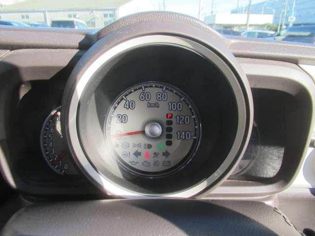 N-ONE 660 スタンダード L ホワイトクラッシースタイル シートヒーター・バックカメラ メモリーナビ リアカメラ スマートキー ETC 盗難警報装置 アイドリングストップ ナビ パワーウインドウ ABS オートエアコン サイドエアバッグ 追突被害軽減ブレーキ(8枚目)