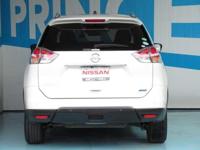 2.0 20X エマージェンシーブレーキパッケージ 3列車 4WD メモリナビ 軽減ブレーキ(17枚目)