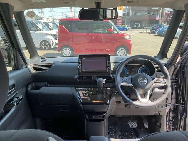 ルークス ６６０　ハイウェイスターＧターボ　プロパイロット　エディション　ドライブレコーダー・日産メモリーナビ装備　アラモニ　エマ－ジェンシ－ブレ－キ　ワンオーナー車　追従式クルーズコントロール　ＥＴＣ　レーンアシスト　ＬＥＤライト　アイドリングＳ　記録簿　インテリジェントキー　ドラレコ　バックカメラ　メモリーナビ（3枚目）