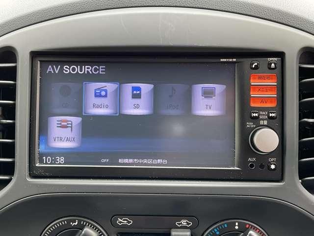 ジューク １．５　１５ＲＳ　タイプＶ　パワーウインド　運転席助手席エアバック　１オーナー　パワステ　エアコン　運転席エアバッグ　ＡＢＳ　記録簿　ナビ＆ＴＶ　キーレスキー　ワンセグテレビ　メモリーナビ（5枚目）