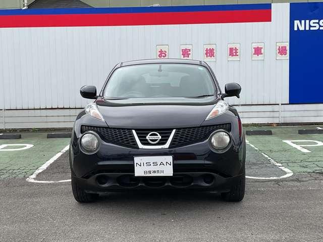 ジューク １．５　１５ＲＳ　タイプＶ　パワーウインド　運転席助手席エアバック　１オーナー　パワステ　エアコン　運転席エアバッグ　ＡＢＳ　記録簿　ナビ＆ＴＶ　キーレスキー　ワンセグテレビ　メモリーナビ（14枚目）