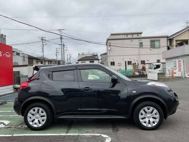 ジューク １．５　１５ＲＳ　タイプＶ　パワーウインド　運転席助手席エアバック　１オーナー　パワステ　エアコン　運転席エアバッグ　ＡＢＳ　記録簿　ナビ＆ＴＶ　キーレスキー　ワンセグテレビ　メモリーナビ（19枚目）