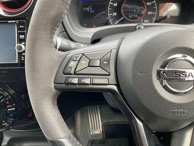 ノート １．２　ｅ－ＰＯＷＥＲ　ＮＩＳＭＯ　日産メモリーナビ・アラウンドビューモニタ　ＬＥＤランプ　Ｂカメラ　メモリーナビ付き　レーンアシスト　フルオートエアコン　スマートキープッシュスタート　Ｗエアバッグ　アルミ　キーフリー　記録簿　サイドカメラ　パワーステアリング　エアバック（9枚目）