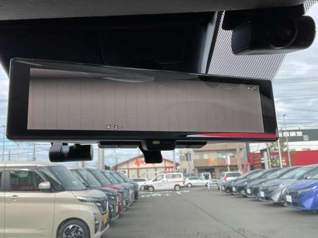ノート １．２　Ｘ　弊社試乗使用社有車　ドライブレコーダー・　衝突被害軽減ブレ－キ　全方位カメラ　ＥＴＣ付　ＬＥＤヘッドライト　レーダークルーズ　レーンアシスト　インテリジェントキー　ワンオーナー　ドラレコ　アイドリングストップ　整備記録簿　盗難防止システム（17枚目）