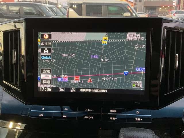 エルグランド 250ハイウェイスター プレミアム アーバンクロム 後席モニ ター・ドライブレコーダー・日産メモリナビ・ビルトインETC車載器・アラウンドビューモニター・インテリジェントクルーズコントロール・電動両側スライドドア・リモコンバックドア・シートヒーター・LEDライト(8枚目)