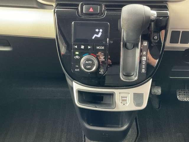 ムーヴキャンバス ６６０　Ｇ　メイクアップ　ＳＡＩＩＩ　カロッツェリアナビ　Ｗオートスライド　イ　衝突軽減ブレーキ　インテリキー　Ｗ電動ドア　ワンオーナー　盗難防止システム　ＥＴＣ　ナビＴＶ　キーフリーシステム　バックカメラ　レーンアシスト　オートエアコン　ドラレコ　記録簿　パワーステアリング（11枚目）