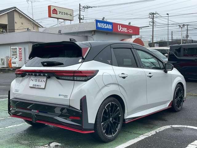 オーラ 1.2 NISMO チューンド e-POWER 4WD コネクトナビ ETC2.0 BOSEパーソナルサウ ナビTV アラウンドモニター ワンオーナ- ドラレコ インテリキー エマブレ アルミ キーレス 4WD ETC LEDヘッドライト 追従クルーズ(2枚目)