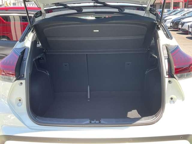 キックス １．２　Ｘ　（ｅ－ＰＯＷＥＲ）　弊社試乗使用社有車　ドライブレコーダー・　レーンキープ　アラウンドモニタ　ＬＥＤ　エマージェンシーブレーキ　ドラレコ　スマートキー　ＥＴＣ　アルミホイール　ワンオーナー　レーダークルーズ　メモリーナビ　オートエアコン（18枚目）