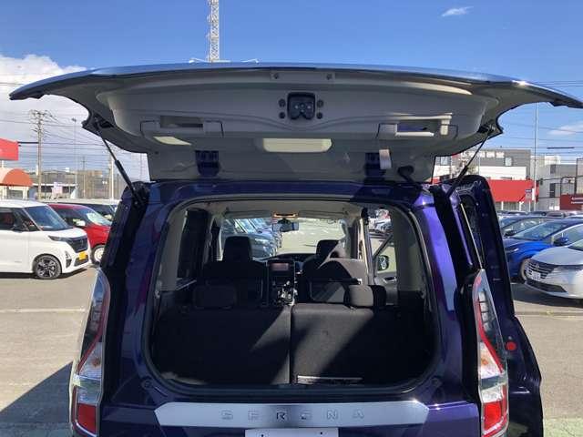 セレナ 1.2 e-POWER ハイウェイスター V プロパイロット・日産メモリーナビ・アラウ 360°カメラ エマジェンシーブレーキ 1オナ LED レーンアシスト 点検記録簿付 ETC Aストップ イモビ フルオートエアコン アルミホイール エアバック メモリーナビ キーフリー ナビTV(17枚目)