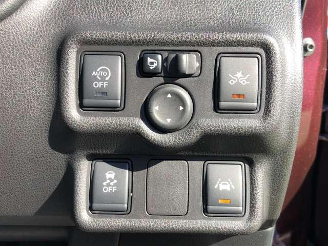 ノート 1.2 X Vセレクション プラスセーフティII 日産メモリーナビ・アラウンドビューモニタ 衝突軽減ブレーキ ナビTV LEDヘッドランプ 全周囲カメラ 取説記録簿 レーンアシスト インテリキー マニュアルエアコン バックカメラ 盗難防止システム メモリーナビ WAB ABS Iストップ(10枚目)