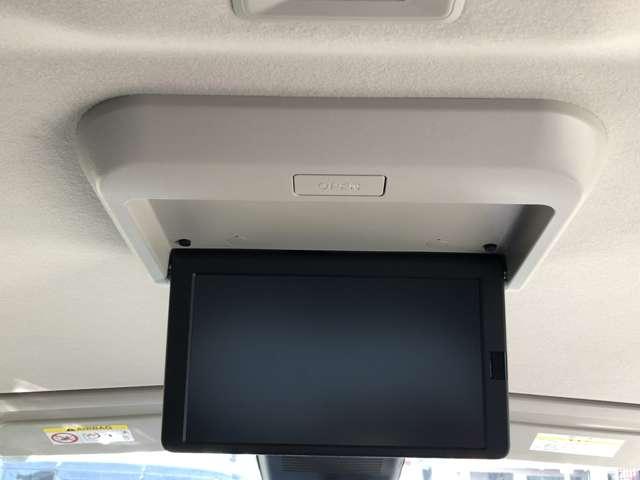 セレナ １．４　ｅ－ＰＯＷＥＲ　ハイウェイスターＶ　弊社試乗使用社有車　後席モニター　自動（被害軽減）ブレーキ　展示試乗車ＵＰ　ＬＤＰ　追従クルーズ　ＬＥＤランプ　アルミホイール　ドライブレコーダ　ＥＴＣ　記録簿　盗難防止システム　スマートキー　１オナ　オートエアコン　ナビＴＶ（5枚目）