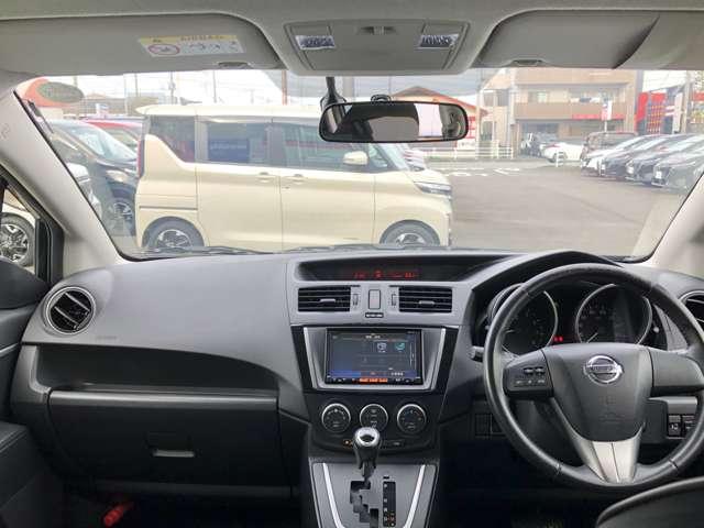 ラフェスタ 2.0 G 日産メモリーナビ・助手席側電動スライドド インテリキー 1オーナー キーレスエントリー メモリーナビ 点検記録簿 アルミホイール ABS エアバッグ ナビTV オートエアコン Wエアバッグ 盗難防止システム 助手席側オートスライドドア(3枚目)